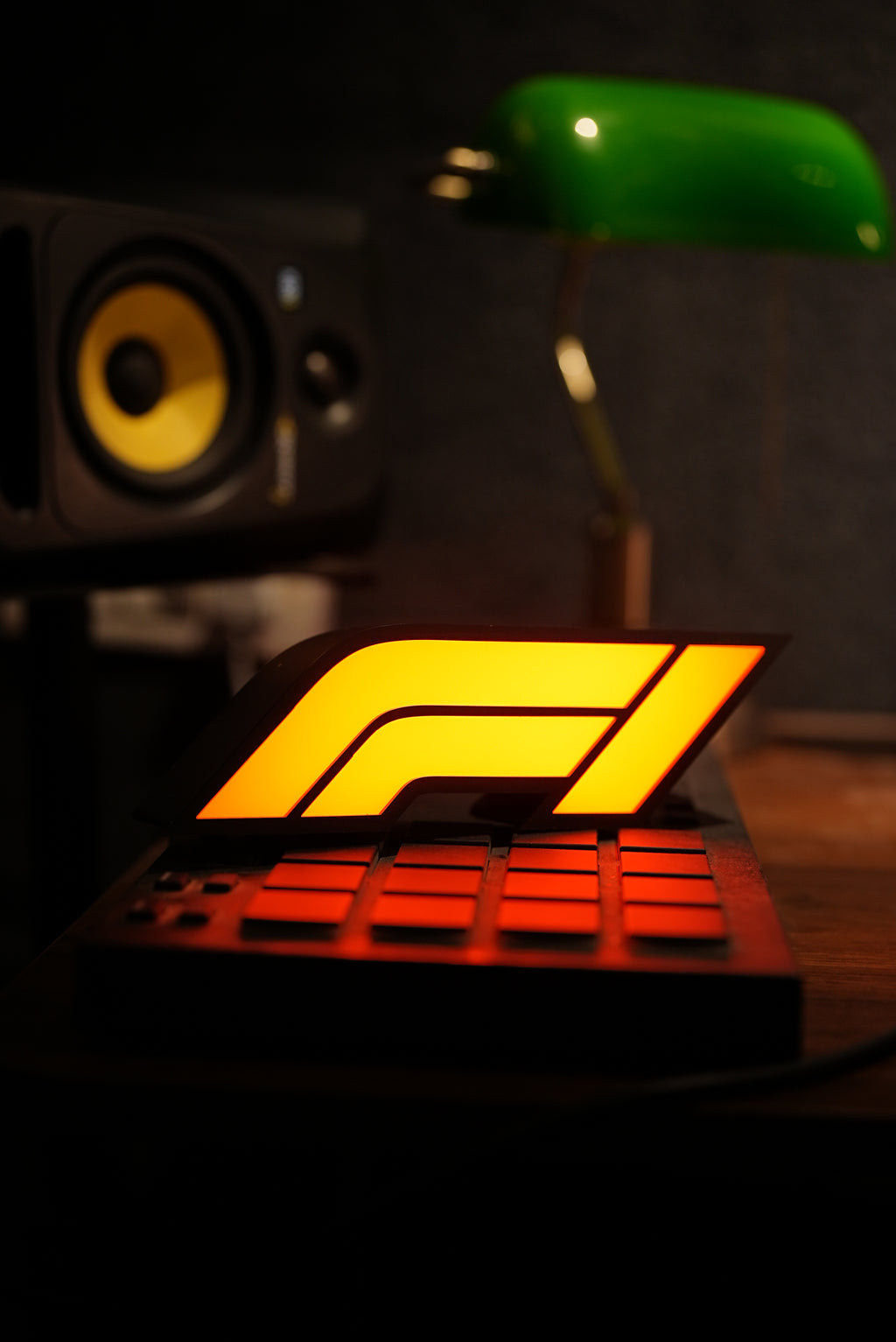 F1 Lamp